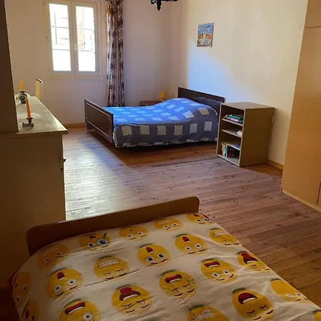 A La Petite Maison De Village * Sabarat